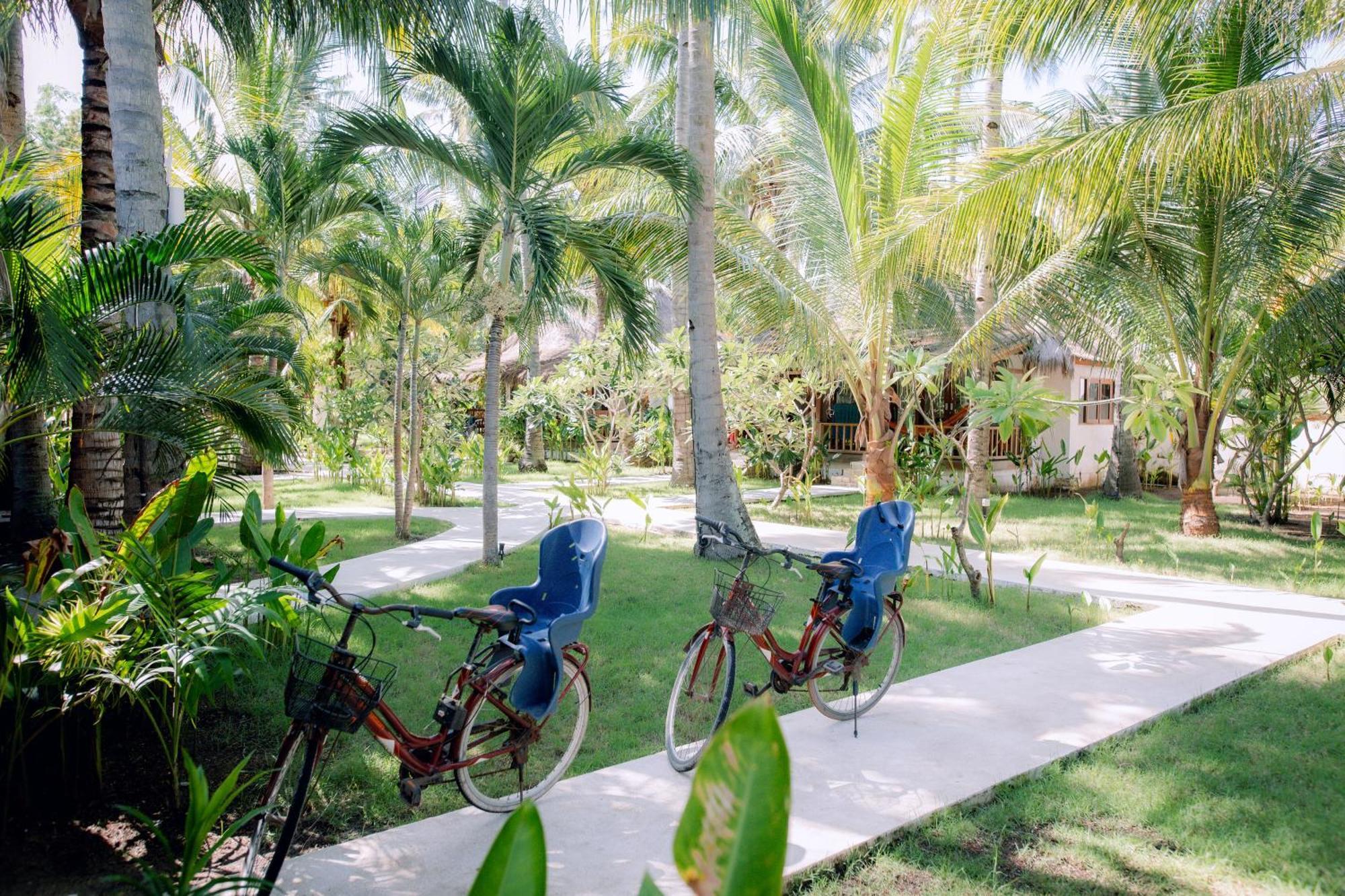 Island View Bar & Bungalow Гили-Эйр Экстерьер фото