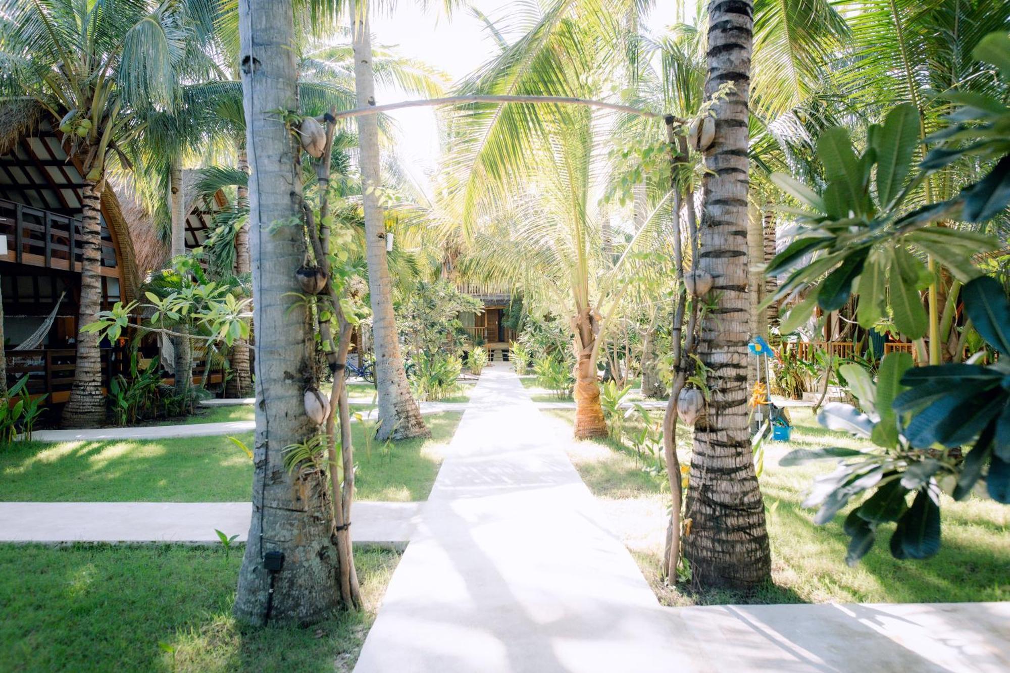 Island View Bar & Bungalow Гили-Эйр Экстерьер фото